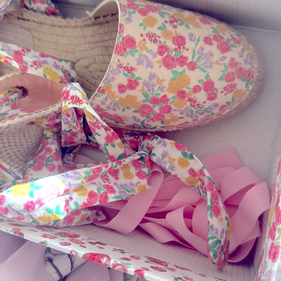 Loveshackfancy shoes in box - Picture 1 of 6